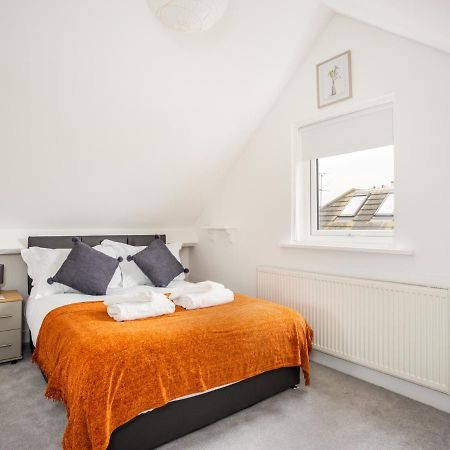 Villa Outstanding 6 Sleeper - Great Location - Legoland à Windsor Extérieur photo