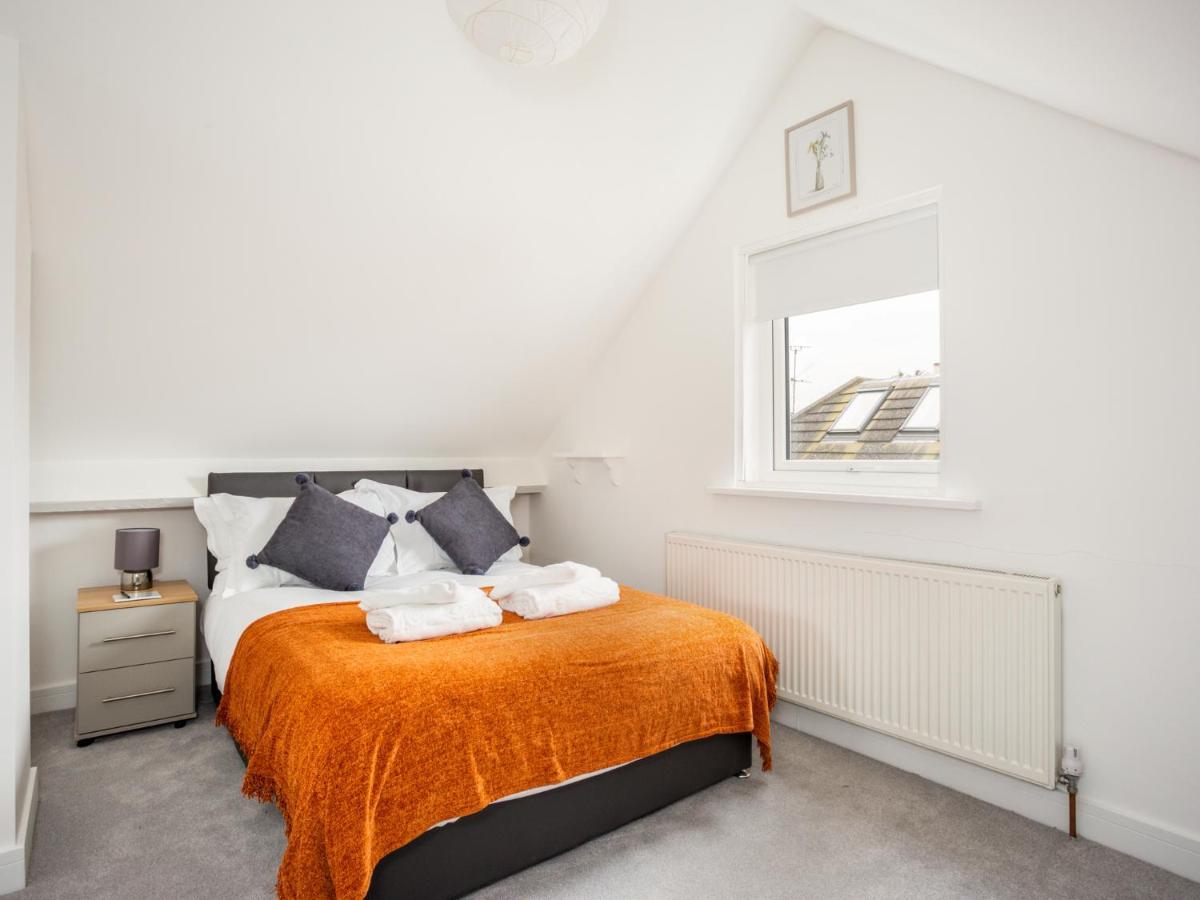 Villa Outstanding 6 Sleeper - Great Location - Legoland à Windsor Extérieur photo