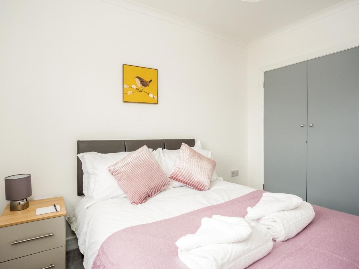 Villa Outstanding 6 Sleeper - Great Location - Legoland à Windsor Extérieur photo